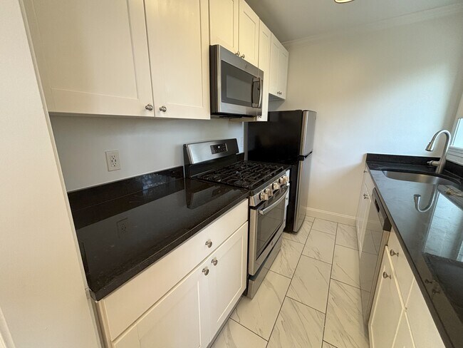 29 Littell Rd, Unit 80-3