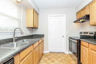 2383 Paddock Dr in Murfreesboro, TN - Building Photo - Building Photo