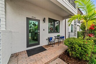 4741 NW 84th Ave in Doral, FL - Building Photo - Building Photo