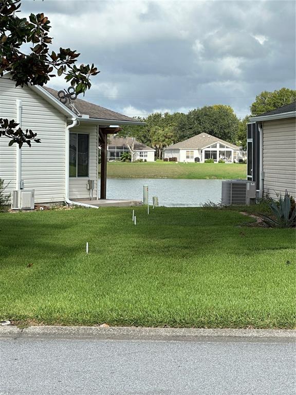 917 Camino Del Rey Dr in Lady Lake, FL - Building Photo - Building Photo