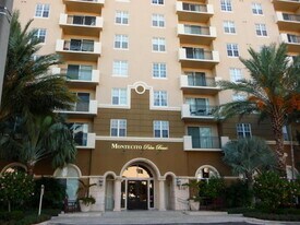 616 Clearwater Park Rd in West Palm Beach, FL - Building Photo