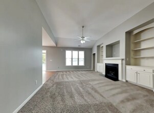 160 Plott Hound Dr in Clayton, NC - Building Photo - Building Photo