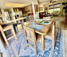 13537 Collecting Canal Rd in Loxahatchee Groves, FL - Foto de edificio - Building Photo