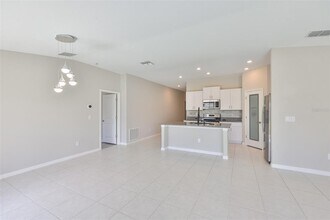 15411 Miller Creek Dr in Sun City Center, FL - Building Photo - Building Photo