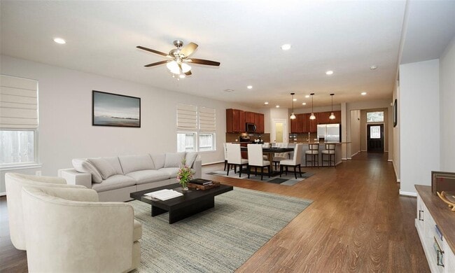 property at 1938 Elkington Cir