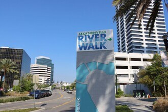 1478 Riverplace Blvd in Jacksonville, FL - Building Photo - Building Photo