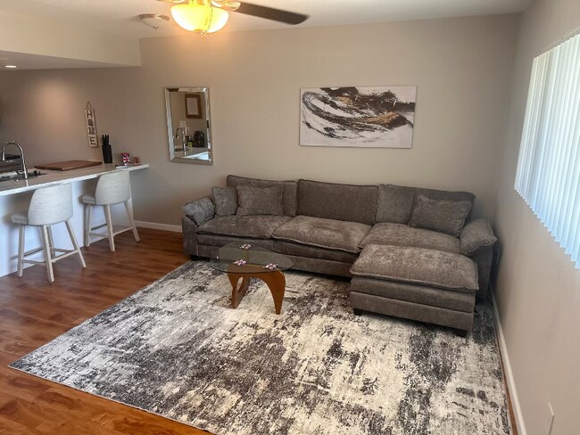 7436 E Chaparral Rd, Unit 221 in Scottsdale, AZ - Building Photo - Building Photo