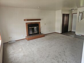 741 Aspen Ave in Verona, WI - Building Photo - Building Photo
