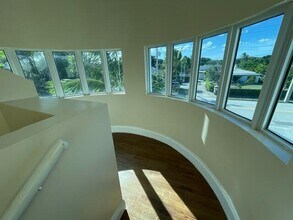 5820 N Flagler Dr in West Palm Beach, FL - Building Photo - Building Photo