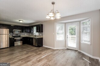 300 Ladora Dr in Dallas, GA - Building Photo - Building Photo