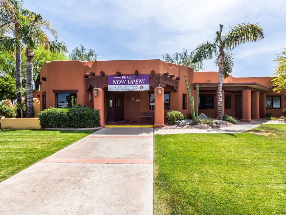 Monte Vista Village in Mesa, AZ - Building Photo