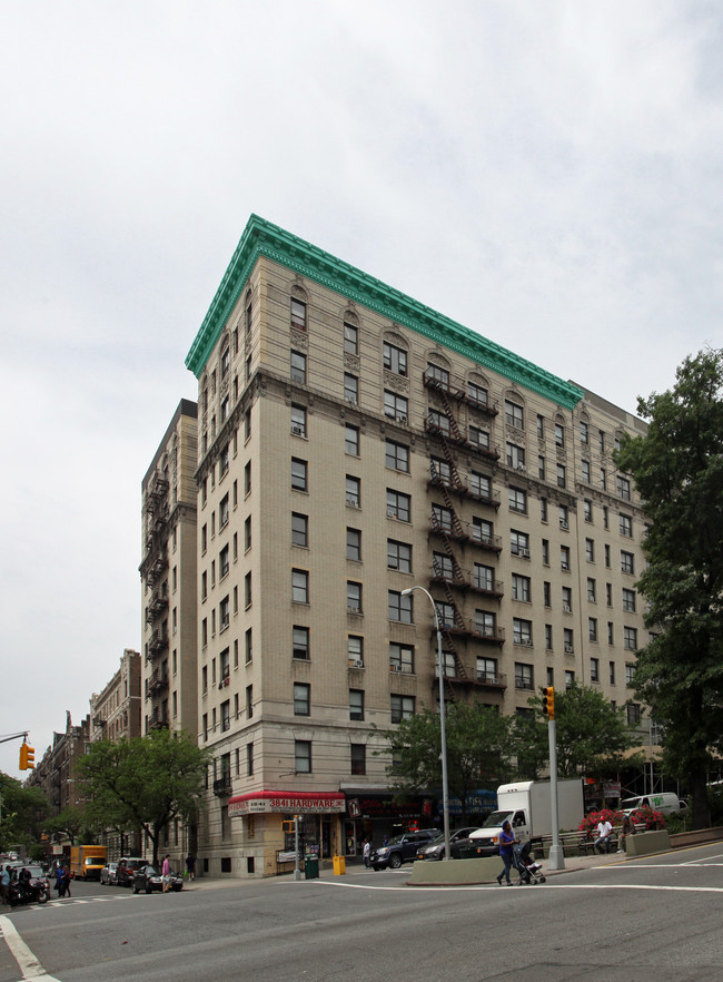 600 W 161st St in New York, NY - Building Photo - Building Photo