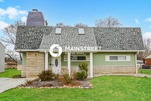 5012 Lincoln Rd in Indianapolis, IN - Building Photo