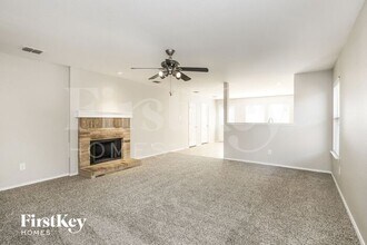 3300 Groveland Terrace in Denton, TX - Building Photo - Building Photo