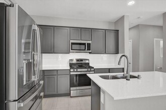 711 Sleeping City Ave in Henderson, NV - Building Photo - Building Photo