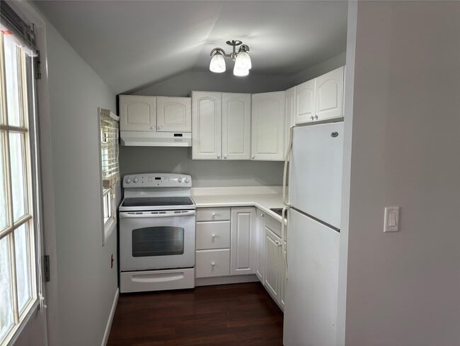 149 Pleasantville Rd in Pleasantville, NY - Building Photo - Building Photo