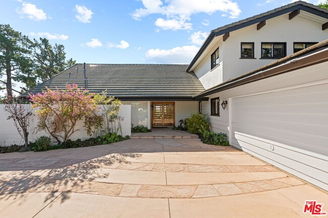 property at 2601 Cordelia Rd