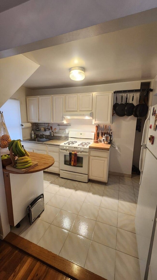 property at 1870 E 12th St