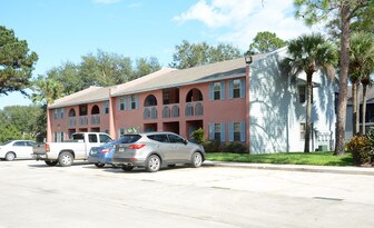 Village Square in Titusville, FL - Building Photo