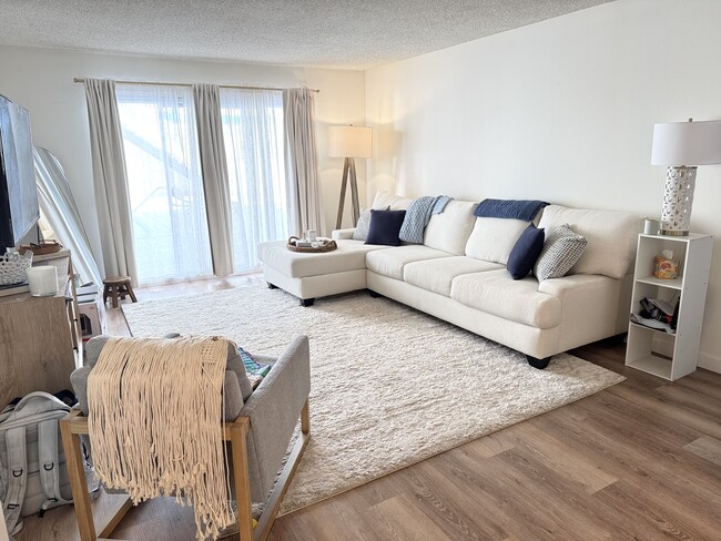 property at 1707 Pacific Coast Hwy