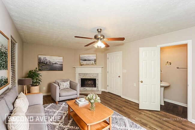 6614 Rebecca Lou Ln in Lithonia, GA - Foto de edificio - Building Photo