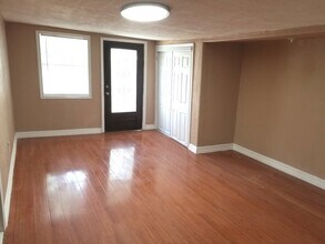 4714 Sharon St in Houston, TX - Foto de edificio - Building Photo