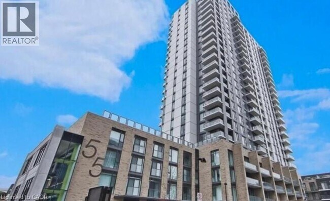 55 Duke St W in Kitchener, ON - Building Photo - Building Photo