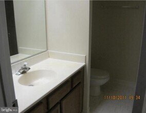 7402 Monona Terrace in Rockville, MD - Building Photo - Building Photo