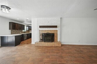 5600 Conroy St in Fort Worth, TX - Building Photo - Building Photo