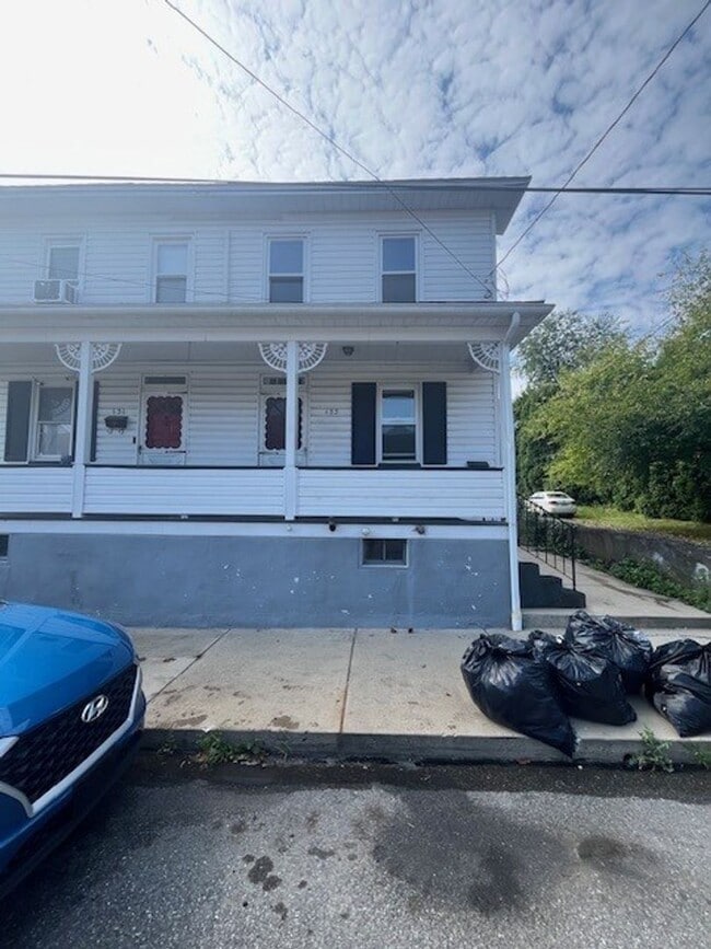 property at 133 W Mill St