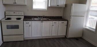 631 E Monroe St, Unit 1 in Little Falls, NY - Building Photo