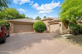 10892 E Gold Dust Ave in Scottsdale, AZ - Building Photo - Building Photo
