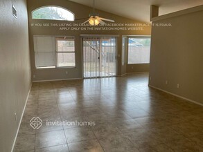 8975 W Maryland Ave in Glendale, AZ - Building Photo - Building Photo