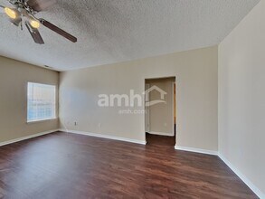 2426 Woodfield Blvd in Franklin, IN - Building Photo - Building Photo