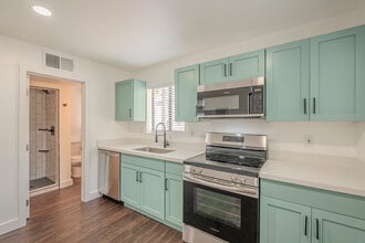 377 N 4th Ave, Unit #10 - Studio in Phoenix, AZ - Foto de edificio - Building Photo