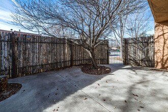 2383 Camino Capitan in Santa Fe, NM - Building Photo - Building Photo