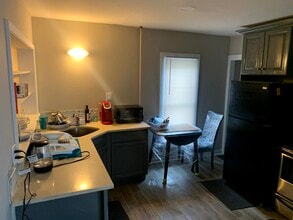 108 Saint Charles St, Unit 1 in Johnson City, NY - Foto de edificio - Building Photo