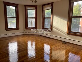 338 K St, Unit 1 in Boston, MA - Building Photo