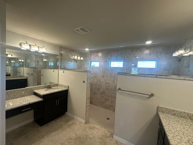 1723 NW 20th St in Cape Coral, FL - Building Photo - Building Photo