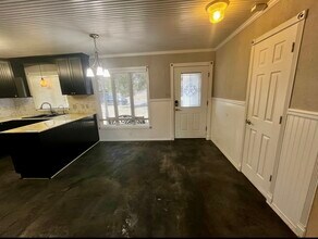 7009 Wayne Ave in Lubbock, TX - Building Photo - Building Photo