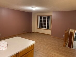 6390 Wildwood Way in Monticello, MN - Building Photo - Building Photo