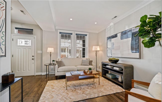 317 Todd Pl NE in Washington, DC - Building Photo - Building Photo