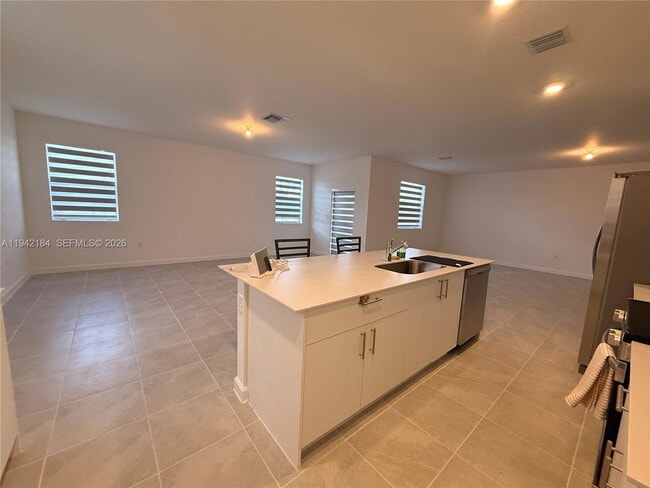 2954 SE 23rd Ave in Homestead, FL - Building Photo - Building Photo