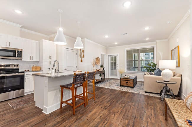 Mariposa Communications Parkway 55+ Apartments in Plano, TX - Building Photo - Building Photo