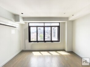 594 Bushwick Ave in Brooklyn, NY - Building Photo - Building Photo