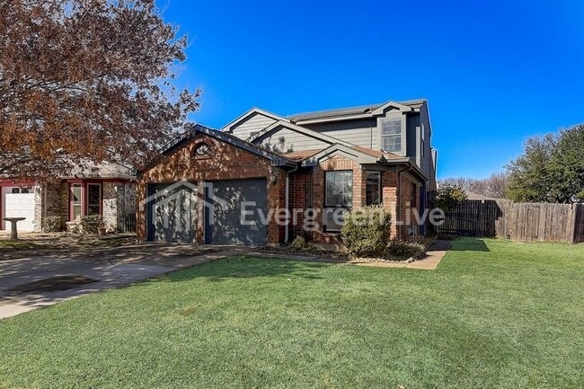 3121 Twisted Vine Ln