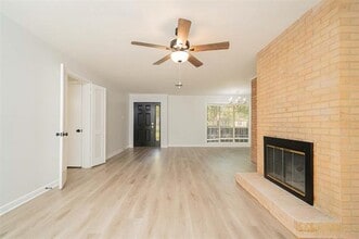 1603 Willow Oak Dr in Longview, TX - Building Photo - Building Photo