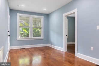 104 Maple Ave in Chestertown, MD - Building Photo - Building Photo