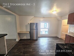 716 E Stockbridge Ave, Unit 3 in Kalamazoo, MI - Building Photo - Building Photo