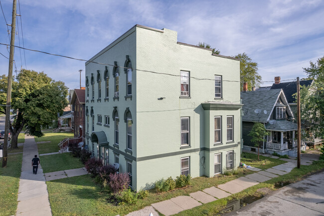 702 Walnut St in Toledo, OH - Building Photo - Building Photo